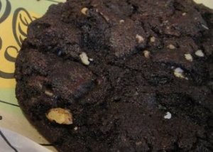 chocolate walnut cookie